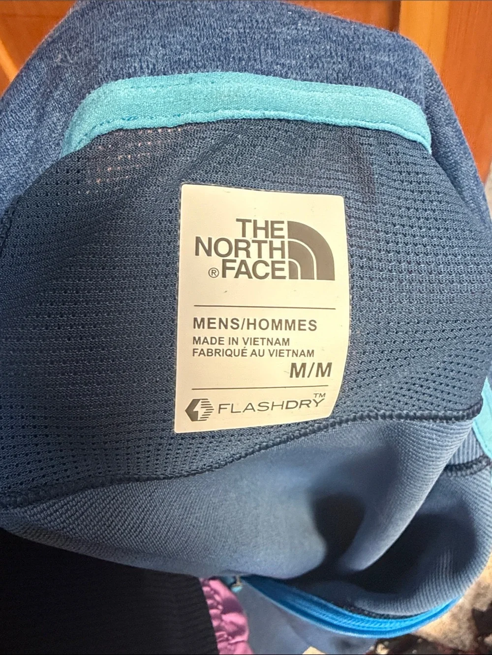 The North Face FlashDry Quarter Zip Pullover Mens Medium Blue
